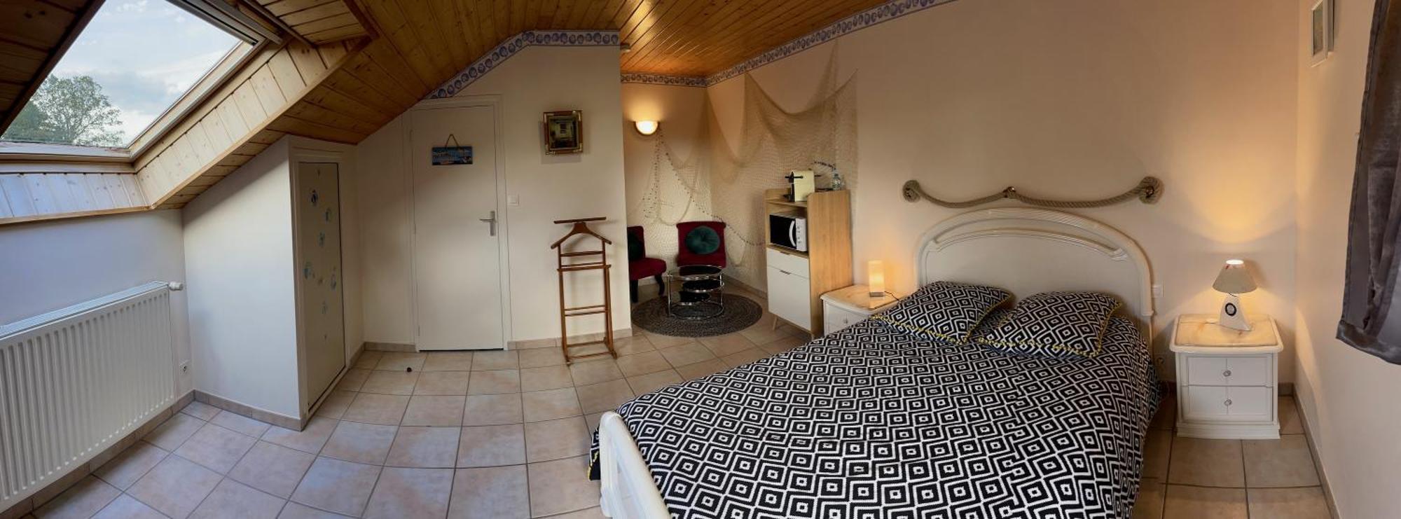 Chambres D'Hotes Les Tilleuls Poullaouen Exterior photo
